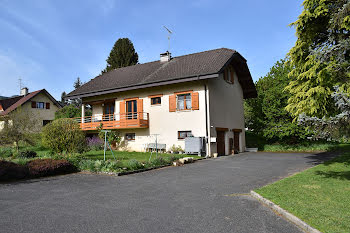 maison à Saint-Pierre-en-Faucigny (74)