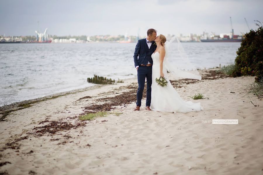 Svadobný fotograf Pia Ry Fjordside (piary). Fotografia publikovaná 30. marca 2019