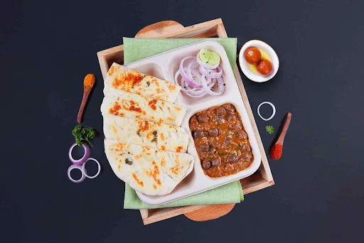 Pindi Chole Kulcha Lunchbox With Gulab Jamun (2 Pcs) Combo