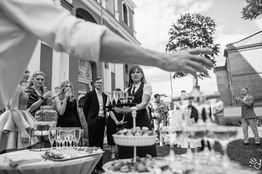 Fotógrafo de casamento Vidunas Kulikauskis (kulikauskis). Foto de 18 de outubro 2023