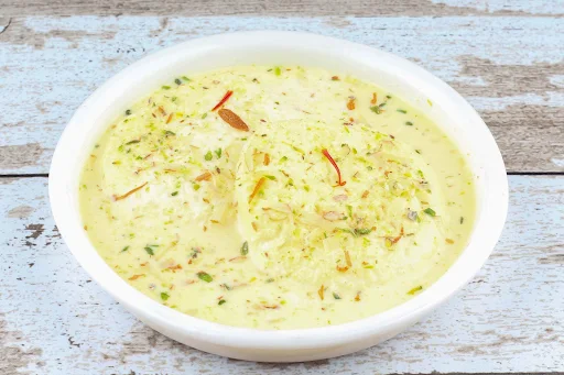 Kesar Rasmalai [2 Pieces]