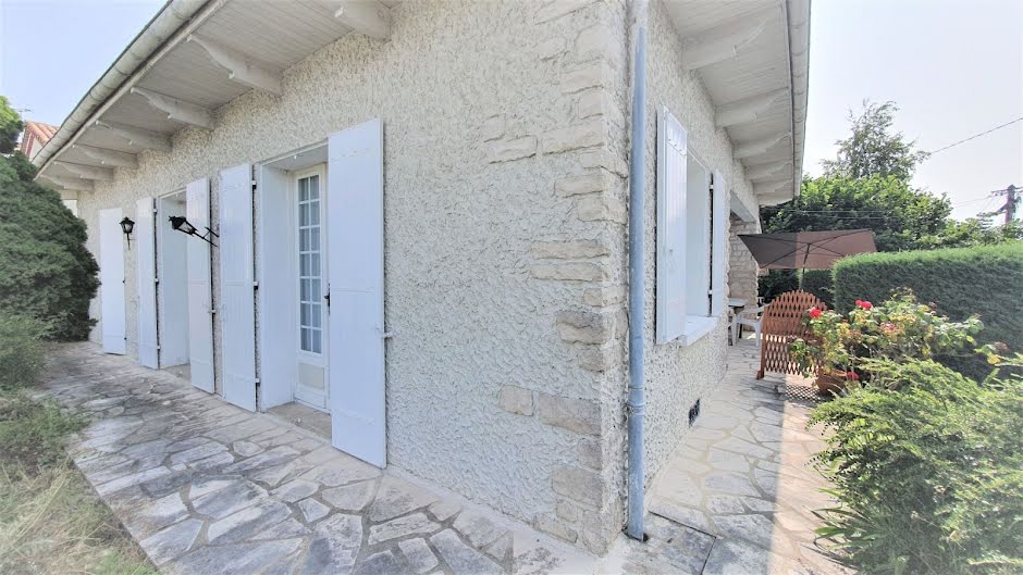 Vente maison 4 pièces 85 m² à Soyaux (16800), 155 000 €