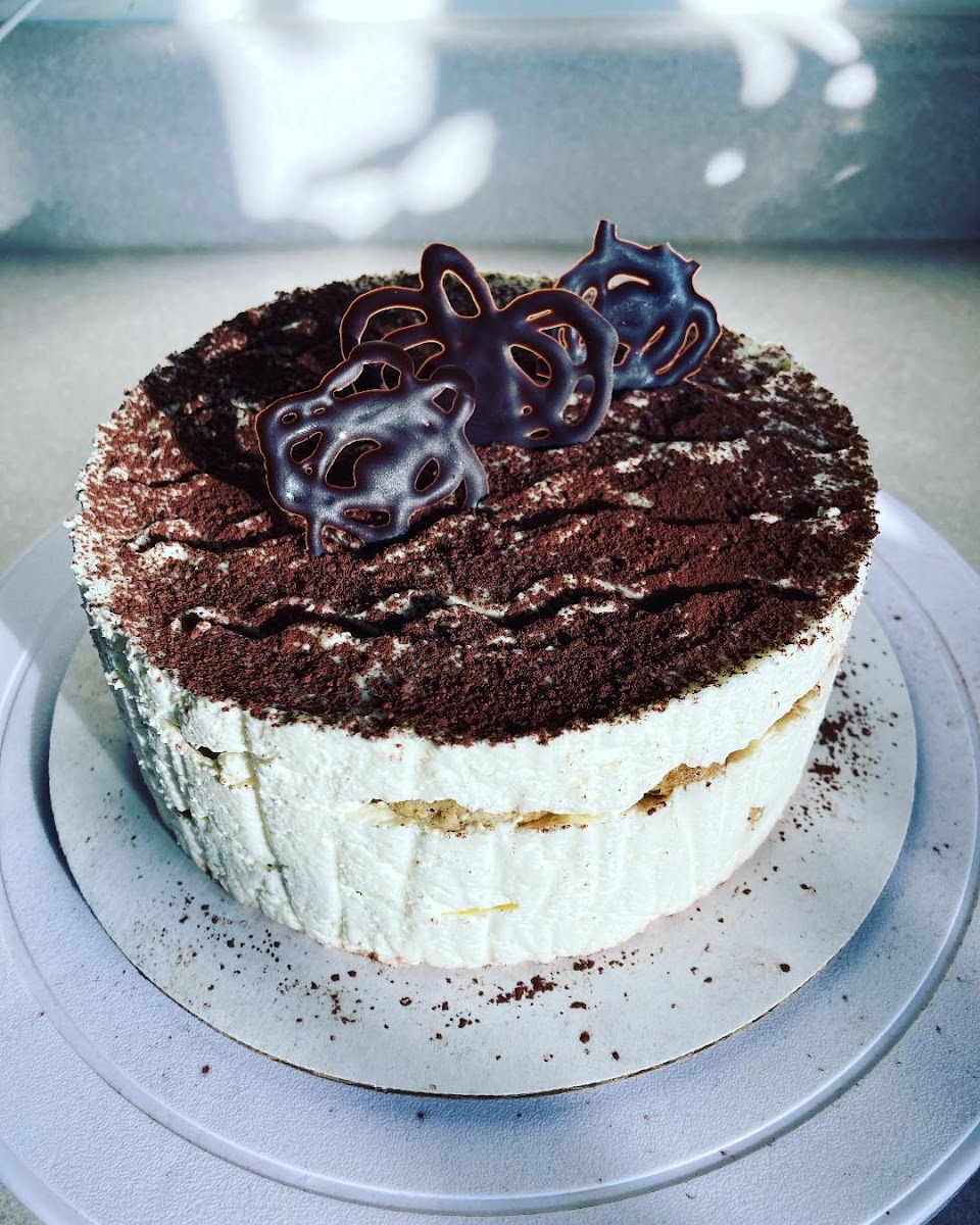 6 inch gluten-free tiramisu