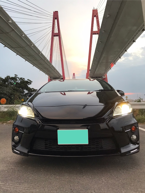 プリウス G'sの名港トリトン・ドライブに関するカスタム事例の投稿画像2枚目