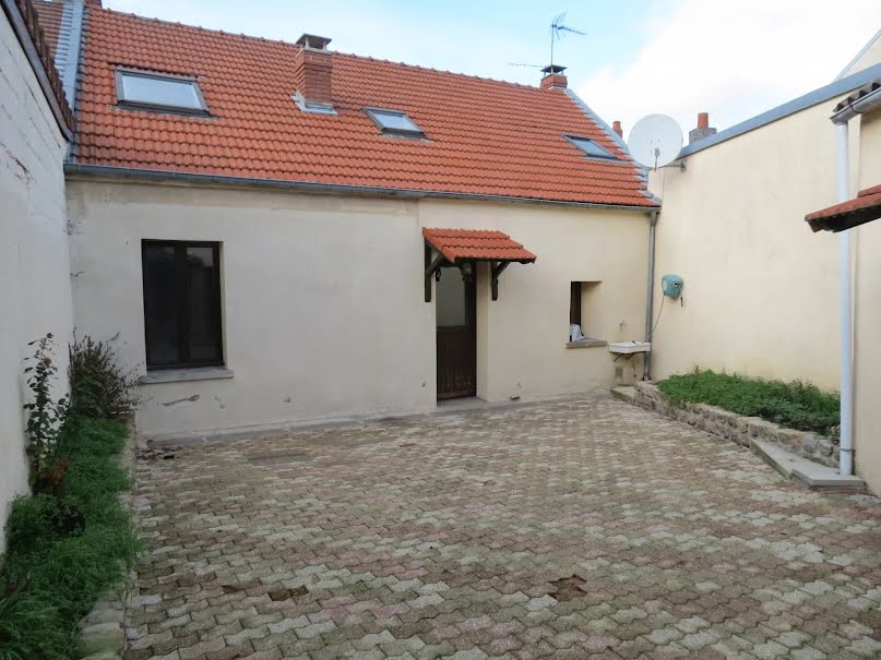 Vente maison 4 pièces 121.5 m² à Laon (02000), 169 500 €