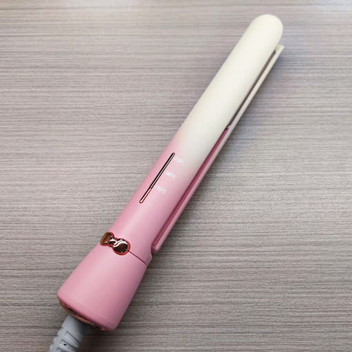 Title 3, Mini Corn Hair Curler Display Volume. Achieve i...