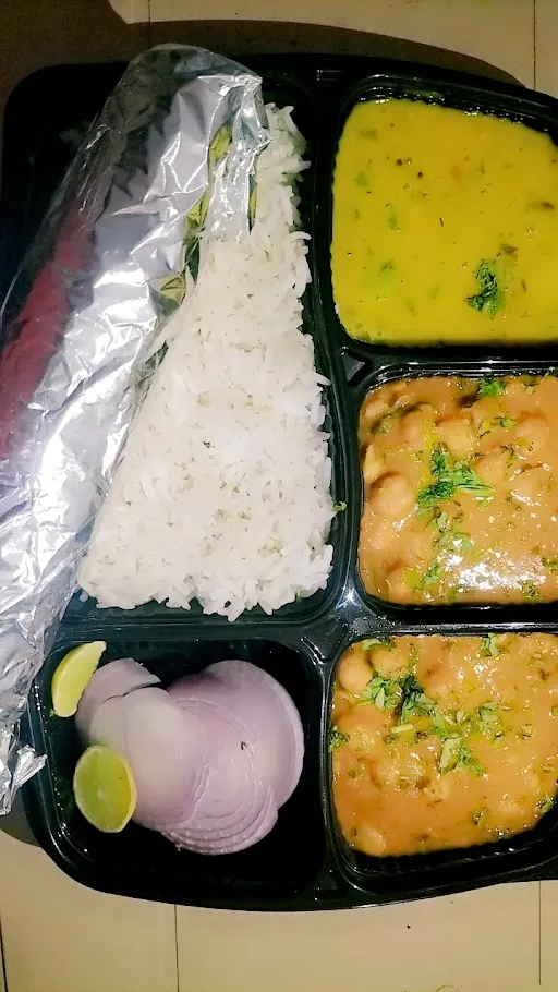 Chole Masala Thali