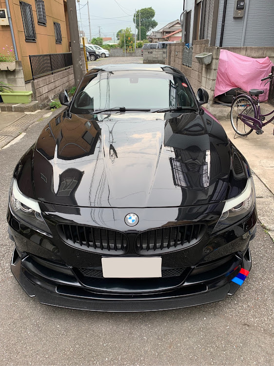 Z4 ロードスターのbmw・z4・リップ・幅広・リップ支える棒みたいなやつ付ける予定に関するカスタム事例の投稿画像3枚目