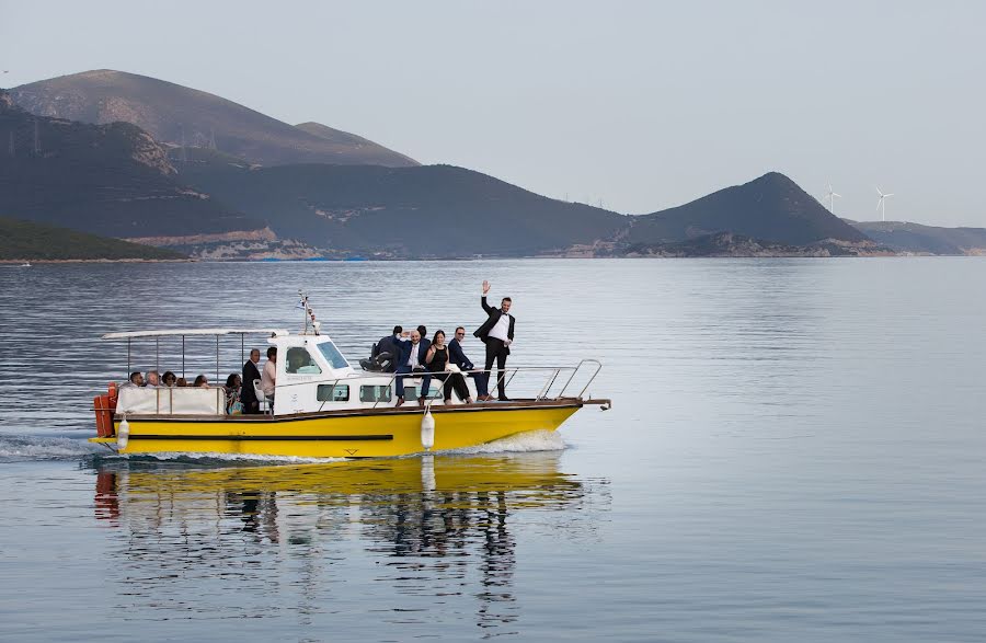 Fotograf ślubny Kostas Sinis (sinis). Zdjęcie z 21 listopada 2022