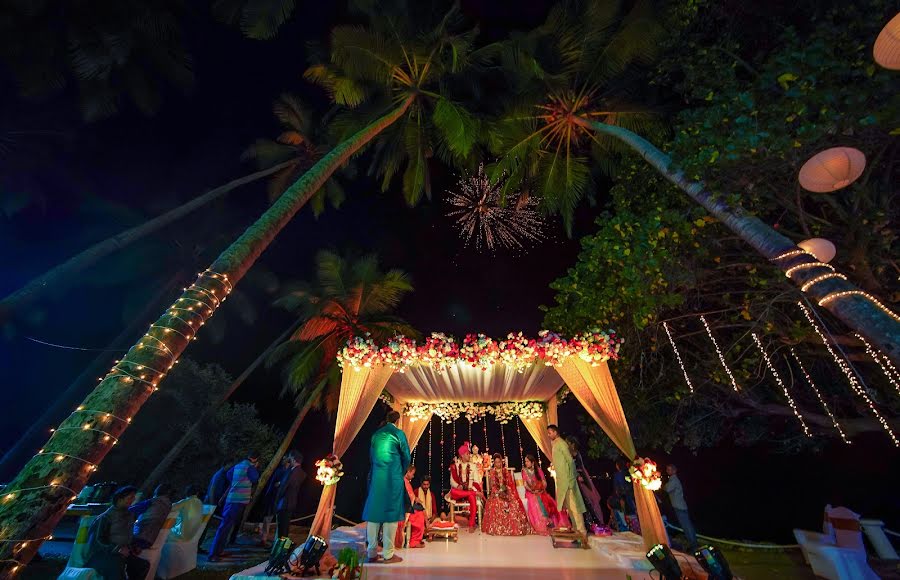 Photographe de mariage Vineesh Smoke (vineeshsmoke). Photo du 25 mars 2019