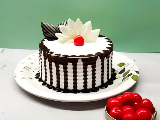 Black Forest Cake [300 Grams]