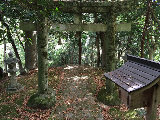 茂宇気神社 二の鳥居