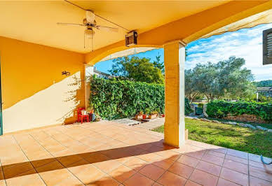 House with pool and terrace 2