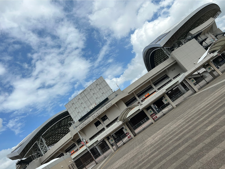アルファードの2023年・お盆休み・聖地にて・埼スタ2002に関するカスタム事例の投稿画像3枚目