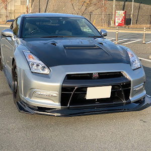 NISSAN GT-R R35