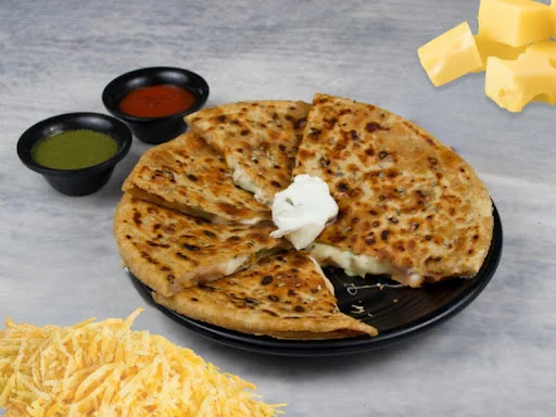 Cheese Burst Pizza Paratha