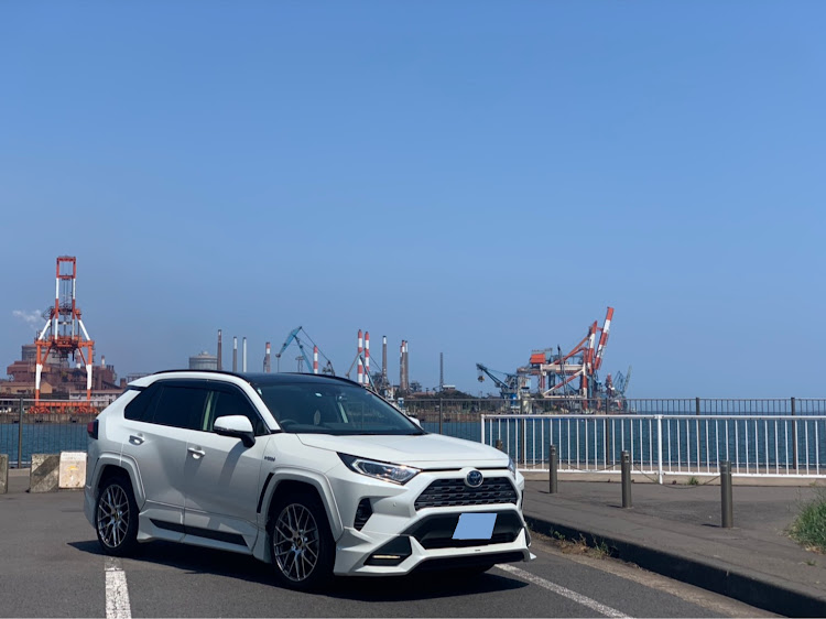 RAV4のドライブ・新型RAV4・コツコツカスタム・お盆休み・車が好きな人と繋がりたいに関するカスタム事例の投稿画像2枚目