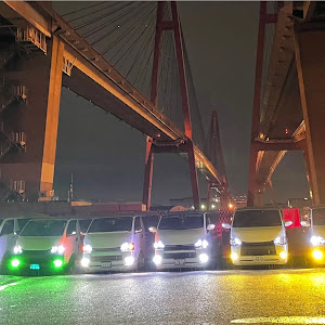 ハイエースバン GDH201V