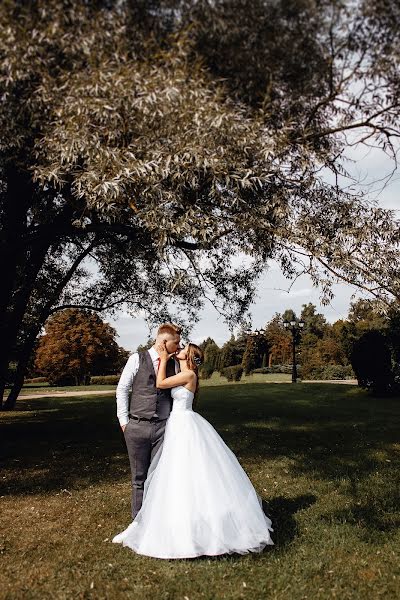 結婚式の写真家Alina Stain (stain)。2019 9月18日の写真
