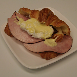 Egg Ham Benedict Sandwich