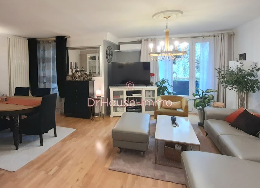 Vente appartement 5 pièces 81.53 m² à Montreuil (93100), 282 000 €