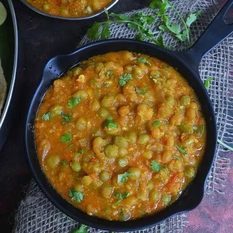 Green Peas Masala