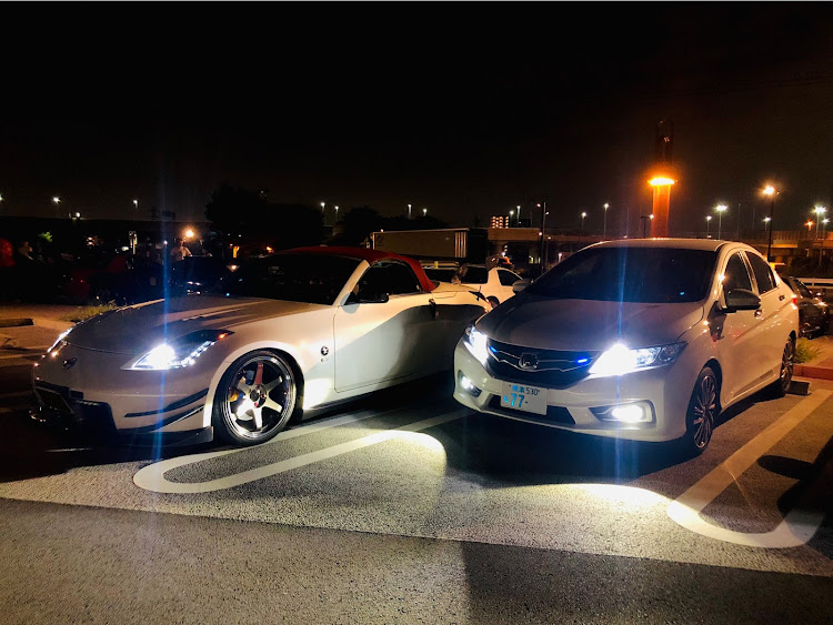 グレイスのGRACE・グレイスハイブリッド・セダン好き・車好き・ハイウェイオアシス川口に関するカスタム事例の投稿画像1枚目