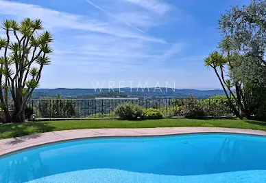 Villa avec piscine et jardin 15