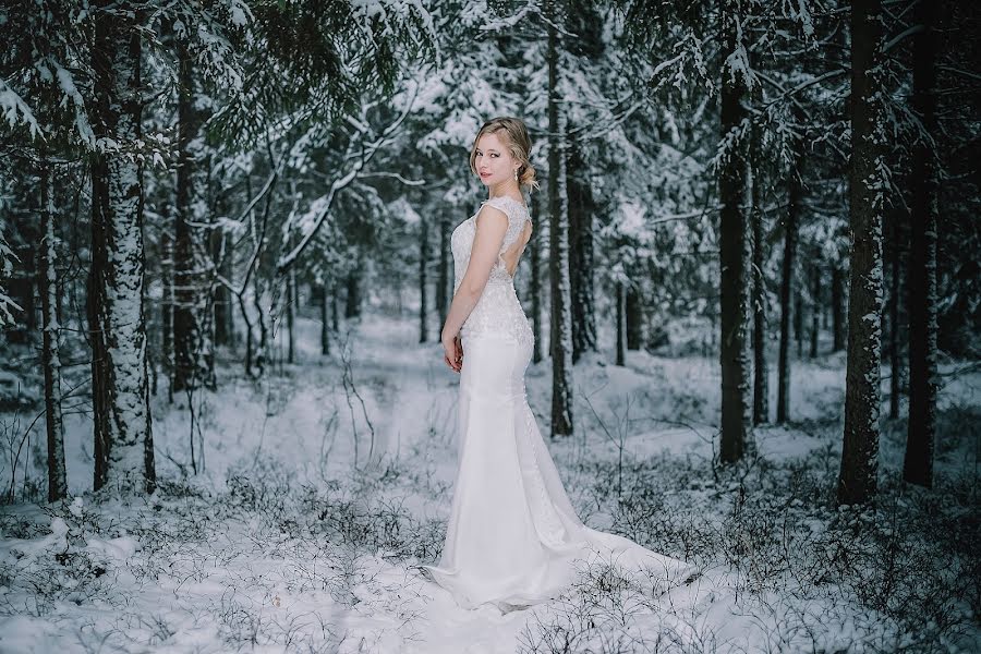 Wedding photographer Paweł Michałowski (fotomichalowski). Photo of 13 April 2018