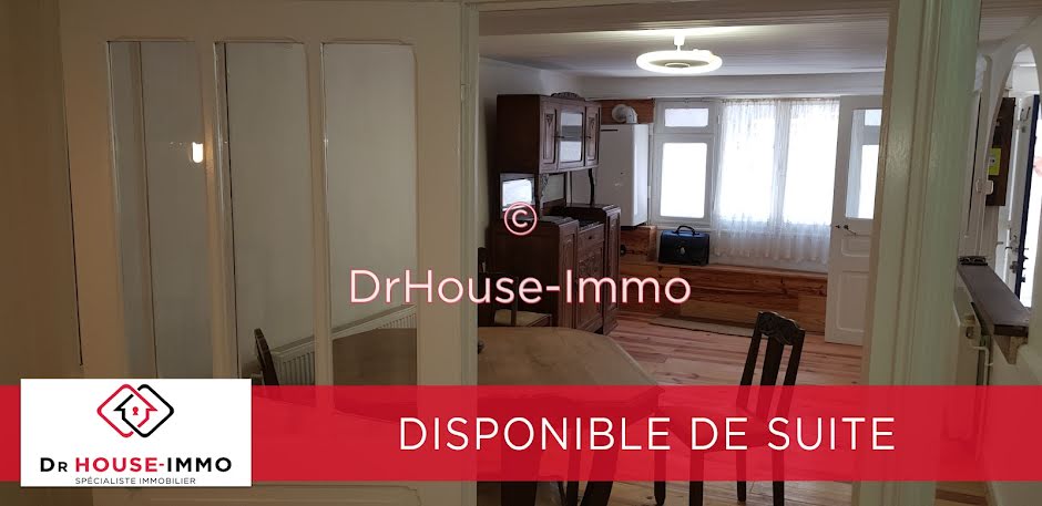 Vente maison 4 pièces 75 m² à Nontron (24300), 75 000 €