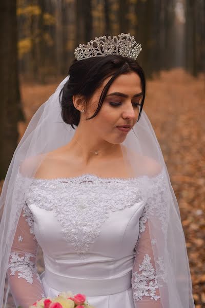 Fotografo di matrimoni Marina Mischenko (mishchenko1992). Foto del 9 novembre 2019