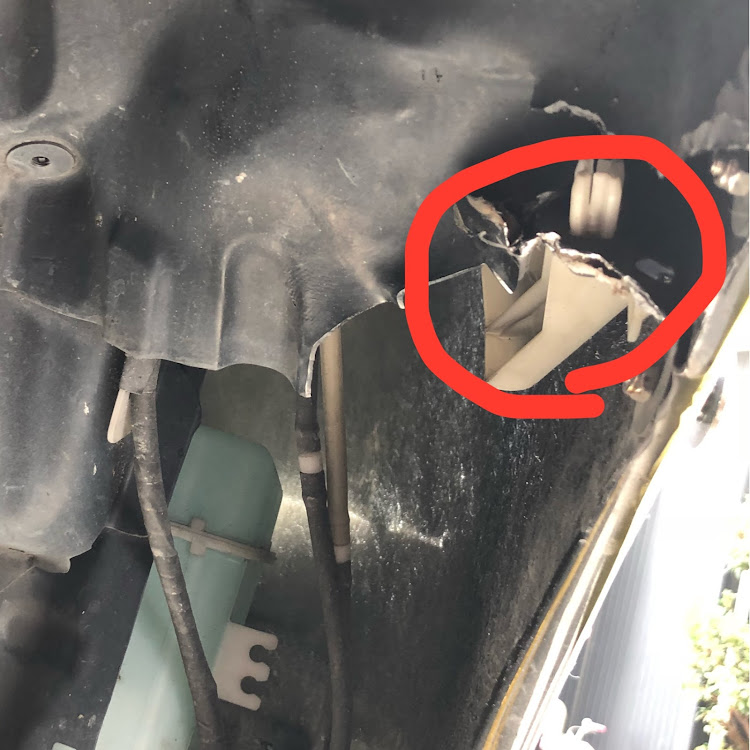アルファードのDIY・洗車・フェンダー加工に関するカスタム事例の投稿画像2枚目