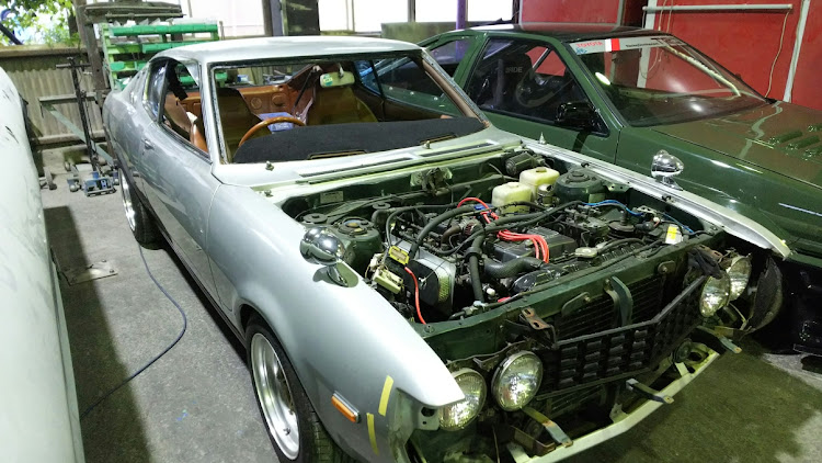 サバンナのライブ・ガレージバーベキュー・レストア中の車3台・ホリデースタイルに関するカスタム事例の投稿画像10枚目