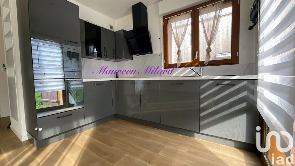 Vente maison 5 pièces 91 m² à Carrières-sous-Poissy (78955), 339 000 €