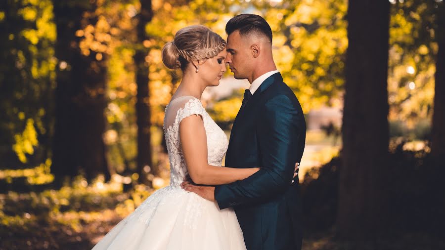 結婚式の写真家István Dányi (danyiistvan)。2021 9月7日の写真