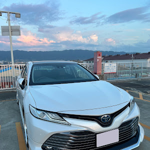 カムリ AXVH70