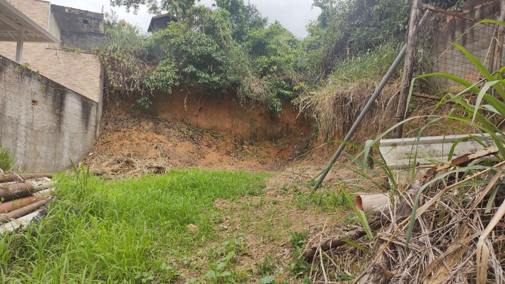 Terrenos à venda Centro