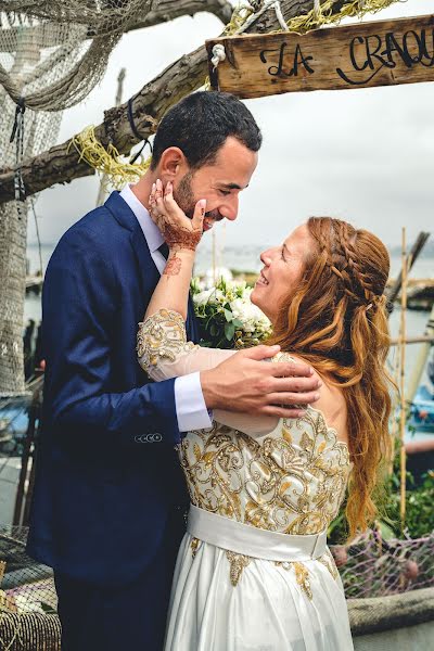 Jurufoto perkahwinan Yoann Begue (studiograou). Foto pada 17 September 2021