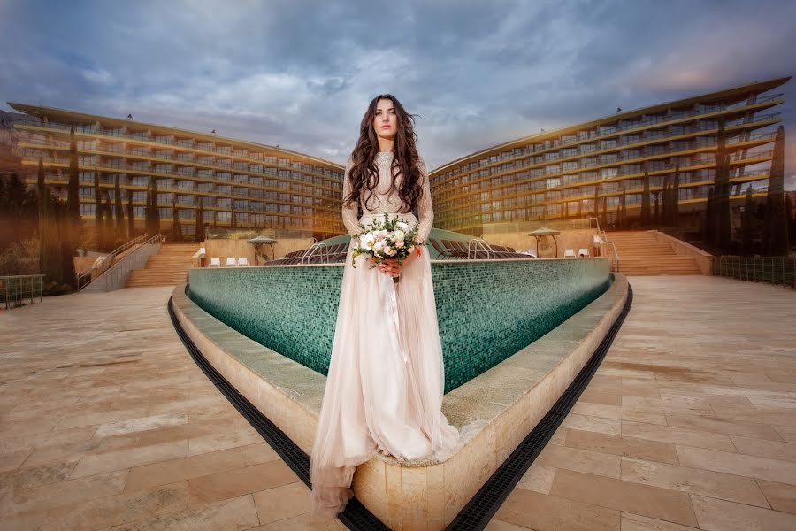 Fotógrafo de casamento Sergey Dubogray (dubogray). Foto de 29 de janeiro 2019