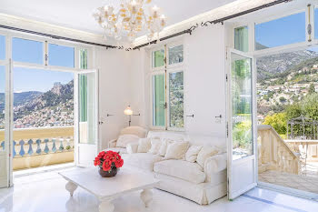 villa à Roquebrune-Cap-Martin (06)