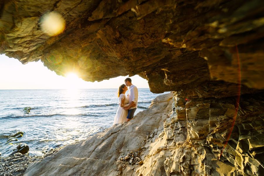 Wedding photographer Oleg Baranchikov (anaphanin). Photo of 9 October 2019