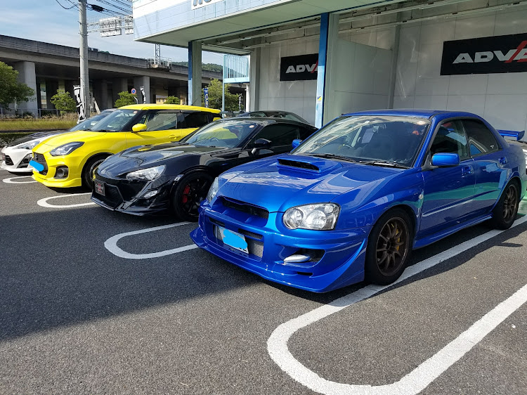 インプレッサ WRX STIのオーリンズ車高調・バリス・ミッション修理・クスコLSDに関するカスタム事例の投稿画像1枚目