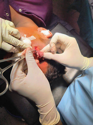 ASHAZ SURGICAL HOSPITAL DIGRAS — business photo 2