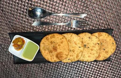 Cheese Corn Kachori [4 Pieces]