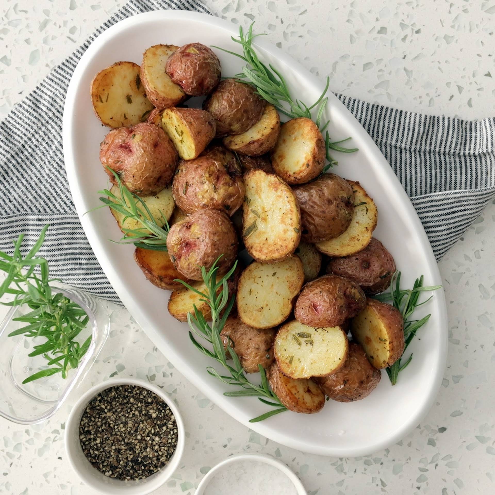 Crispy Herb-Roasted Potatoes