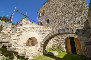 maison à Saumane-de-Vaucluse (84)