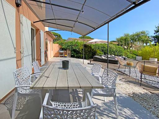 House with pool 3