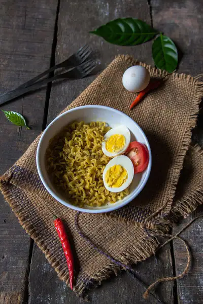 Egg Maggi