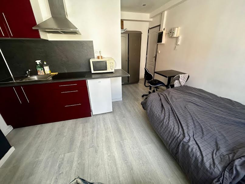 Location  appartement 1 pièce 16 m² à Reims (51100), 410 €