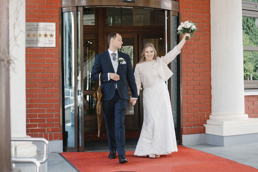 Wedding photographer Viktor Lyubineckiy (viktorlove). Photo of 9 April 2019